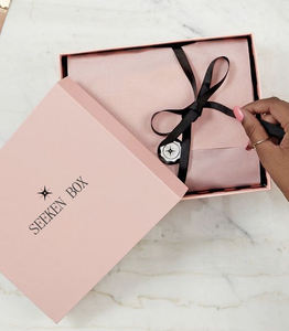 Boîte Cadeau Personnalisée avec Couvercle et Base en Carton Rigide pour Vêtements de Luxe, Emballage de Type Cloche en <span class=keywords><strong>2</strong></span> Pièces pour Habillement - Product Image 1