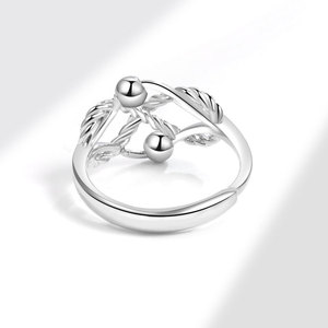 Anillos Antiestrés con Cuentas Giratorias, Diseño de Cuerda Tejida Infinita Cruzada, Chapado en Oro Blanco sobre Cobre, Joyería para el Estrés - Product Image 4