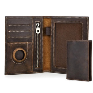 Cartera Larga Delgada Vintage Personalizada con Bloqueo RFID, Hecha a Mano con Cuero Genuino, para Tarjetas de Crédito y Pasaportes - Product Image 1