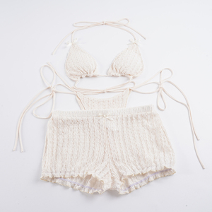 Traje de Baño de Tres Piezas Texturizado para Vacaciones de Verano, Top Triangular con Cuello Halter, Shorts con Lazos Laterales, Conjunto de Baño para Mujer - Product Image 6