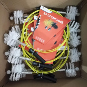 <span class=keywords><strong>Kit</strong></span> de brosse de cheminée carrée flexible en acier inoxydable Brosse en spirale de nettoyage en nylon <span class=keywords><strong>Kit</strong></span> de nettoyage PP pour tuyau d'<span class=keywords><strong>a</strong></span>ération de poêle à granulés - Product Image 2