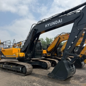 Excavatrice d'occasion Hyundai 305 305lc-9t 30 tonnes, prix bas, faible nombre d'heures de fonctionnement, matériel de construction d'occasion - Product Image 4
