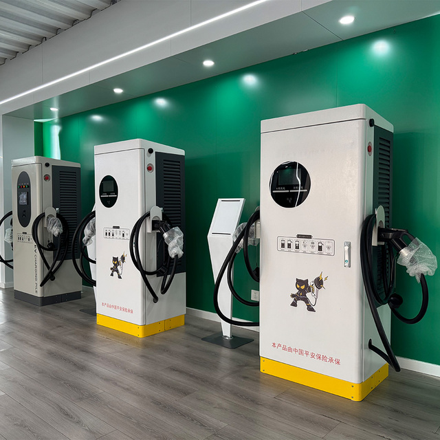 Commercial DC 120KW 160KW Fast DC EV Car Charger Station Charging Pile Highway Public Charging Station 40kw Electric Vehicle