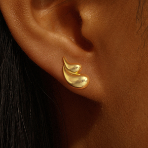 Pendientes de Aro con Forma de Corazón en Plata de Ley S925, Diseño Clásico Geométrico, Cónicos y Lisos - Product Image 6