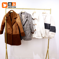 Grosir Geryon Pakaian Musim Dingin Vintage Campuran, Rompi Termal, Jaket Fleece, Sweater, Pakaian Bekas, Penjualan Grosir, Wanita, Bersih