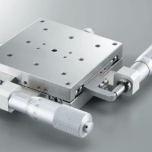 โต๊ะเลื่อนแกน XY แบบแมนนวล Suruga Seiki รุ่น BSS/BSB26 80 อุปกรณ์เคลื่อนย้ายรางสแตนเลสความแม่นยำสูงพิเศษ - Product Image 2