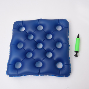 Coussin de siège gonflable carré en tissu TPU anti-escarres pour personnes âgées, utilisation en fauteuil roulant avec pompe - Product Image 4