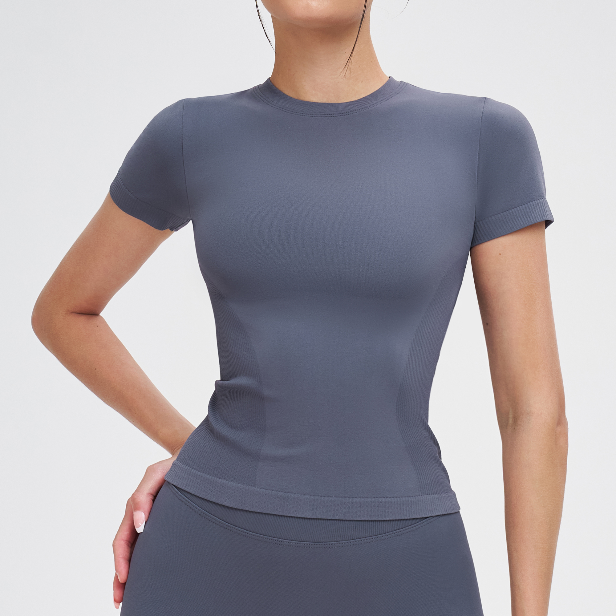 Seamless Eco-Friendly Four-Way Stretch Spandex/Nylon Yoga Long Sleeve Crew Neck Breathable Quick Dry Lightweight Front Regular
