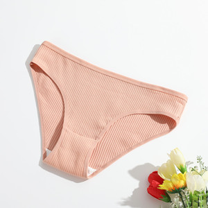 Braguitas de algodón acanaladas de talle bajo para mujer, tallas grandes, color liso, transpirables, cómodas, OEM ODM al por mayor - Product Image 5