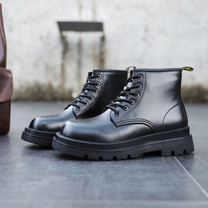 Botas de Hombre con Suela Gruesa, Estilo Británico, Color Negro, Botas de Trabajo Elevadas, Botas de Cuero de Media Caña para Exteriores, Primavera 2026 - Product Image 1