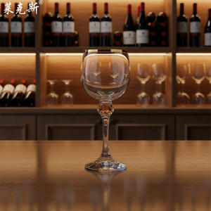 Copa de <span class=keywords><strong>Vino</strong></span> de Cristal <span class=keywords><strong>Blanco</strong></span> de Tallo Largo Hecha a Mano de Lujo con Borde Dorado Incrustado con Logotipo Personalizado al por Mayor, Copa de <span class=keywords><strong>Vino</strong></span> Tinto - Product Image 2