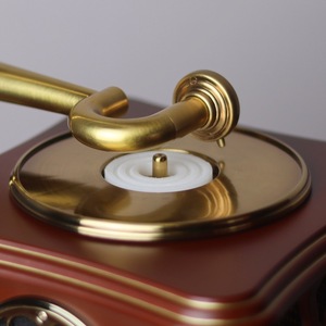 Hot Bán Retro Cổ Điển Cổ Điển Máy Nghe Nhạc 2 Tốc Độ Vinyl Bàn Quay Ghi Kỹ Thuật Số Đài Phát Thanh Máy Nghe Nhạc Máy Nghe Nhạc Với Loa Bằng Đồng - Product Image 6