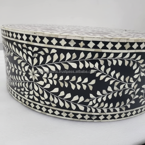 Tableaux traditionnels de luxe faits à la main en résine noire et blanche, motifs animaux géométriques octogonaux, incrustations d'os, écologiques, hauteur réglable - Product Image 1