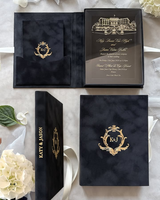 Caja de Invitación de Boda de Terciopelo Negro Personalizada al por Mayor, Tarjeta RSVP con Monograma en Dorado, Caja de Embalaje de Invitación Nupcial Elegante y de Lujo