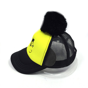 Tùy Chỉnh Đa-Màu Sắc/Mô Hình Khỉ Thiết Kế 5-Bảng Điều Chỉnh Hat Truckers Cap Với Vàng Pom-Pom Đen Lưới Trở Lại Số Lượng Lớn Bán Buôn - Product Image 4