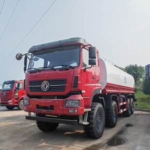 Camión Cisterna de Agua de Servicio Pesado de 6000 Galones/7000 Galones, Camión Cisterna Dongfeng 8x4 para Riego - Product Image 3