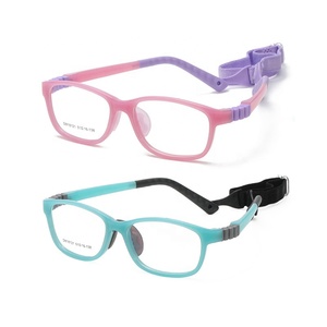 Vente en gros TR90 caméléon décoloré monture optique lunettes unisexe carré sangle pliable charnière interchangeable 18121 lecture sport - Product Image 1