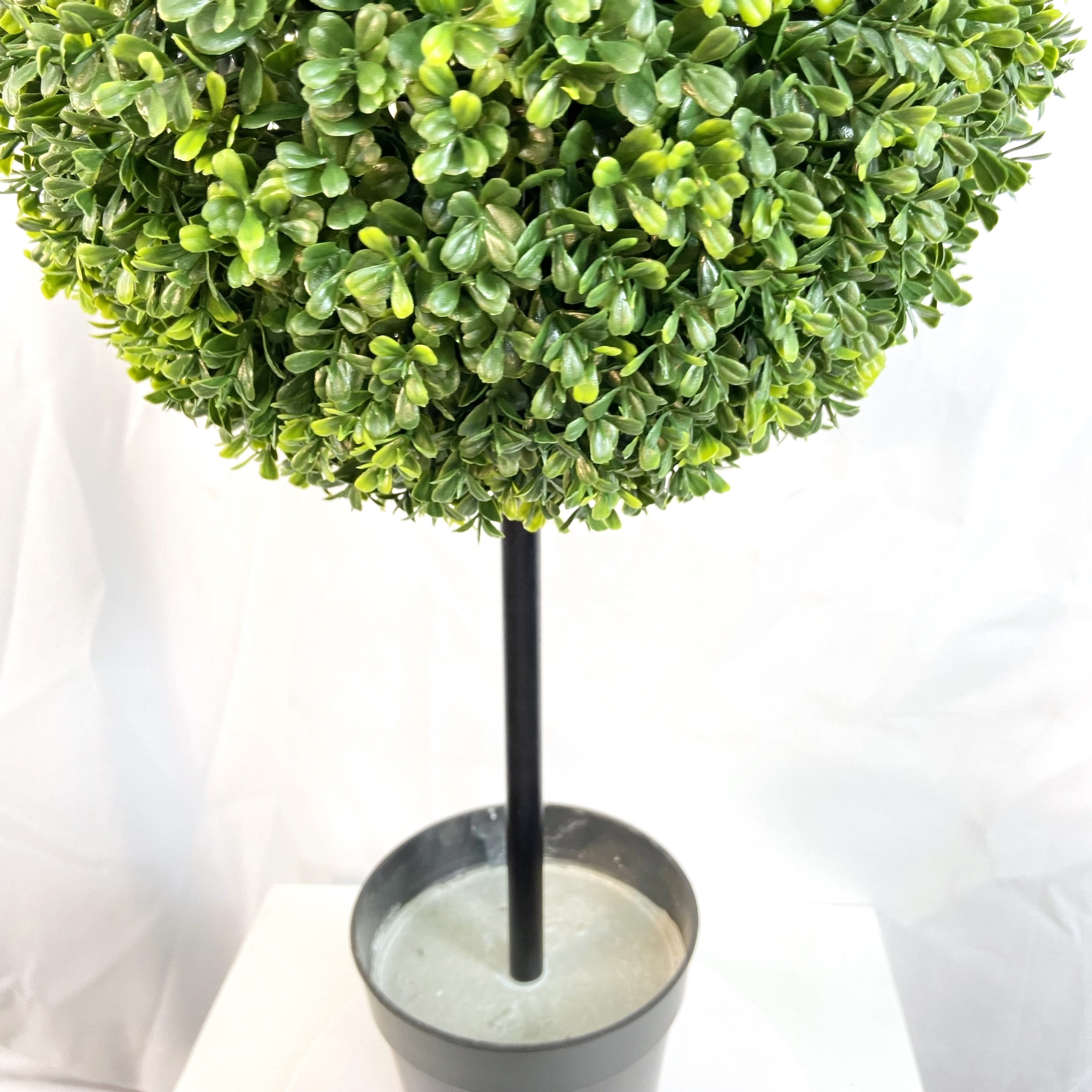 2022 New Design Artificial Single Topiary Ball Boxwood Topiary Artificial Topiary For Decoration
