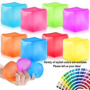 Nuovi Arrivi Palline Sensoriali Antistress Personalizzate all'Ingrosso Giocattoli Fidget <span class=keywords><strong>per</strong></span> <span class=keywords><strong>Bambini</strong></span> Antistress a Forma di Cubetto di Ghiaccio - Product Image 2