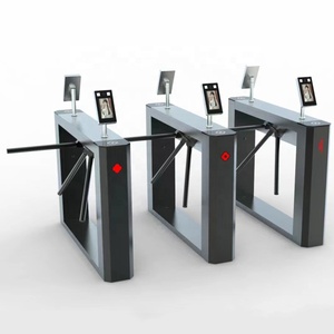 Cổng quay điều khiển truy cập ngoài trời Ba thanh với cầu nhận dạng khuôn mặt kiểu chân vịt - Product Image 1