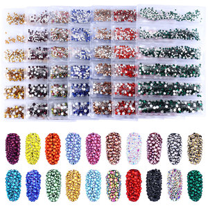 Bien Taille Ongles Décoration Ornements En Verre <span class=keywords><strong>Strass</strong></span> <span class=keywords><strong>Pas</strong></span> <span class=keywords><strong>Cher</strong></span> Fournisseur Ongles Cristal Verre <span class=keywords><strong>Strass</strong></span> - Product Image 1
