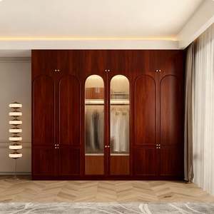 Armoire BALOM sur mesure, moderne et luxueuse, avec portes en verre cintrées, design symétrique, gain de place, écologique, pour la maison et la chambre à coucher - Product Image 4