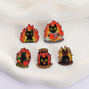 Broche Metálico de Animal Adorable, Pin de Esmalte de Gato Enojado con Llama de Fuego, Broche de Animal para Solapa, Pin para Mochila y Ropa, Regalos para Amigos - Product Image 3