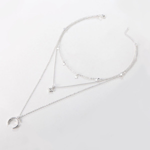 Collana corta con catena a forma di clavicola a catena a forma di stella a tre strati con stella a cinque punte - Product Image 5