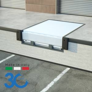 Niveleur de quai électrohydraulique à charnière en aluminium NEW250B-ALL, 6000 kg, antirouille pour l'industrie agroalimentaire et pharmaceutique - Product Image 2