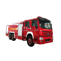 Camion-citerne d'occasion Sinotruk HOWO TX 6x4, 10 roues, faible taux de défaillance, pour application en service d'incendie urbain.