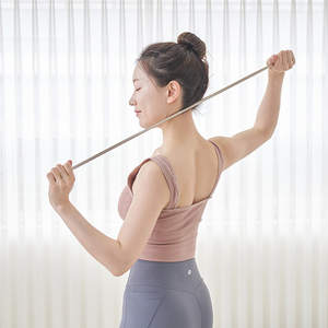 Juego de bronce de lujo Gua Sha para masaje de cuello y hombros para regalar - Product Image 3