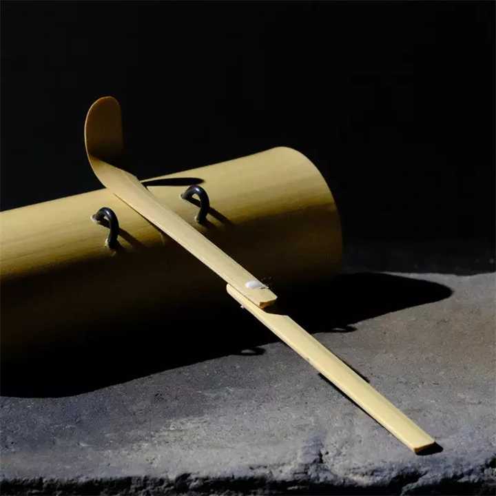 BAMBUS Mini Kit Japanese Bamboo Whisk Travel Matcha Scoop Tea Set with  Bamboo Tube Fold Spoon