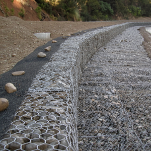 Grillage <span class=keywords><strong>gabion</strong></span> galvanisé à chaud de haute qualité 2,2 mm, maille hexagonale 8x10 cm pour la protection des berges fluviales - Exportation - Product Image 1