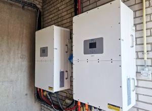 E-nice SUN-3.6/5/6/7/7.6/8/10K-SG05LP1-EU Hybride 10KW 8KW 6KW Système de Stockage d'Énergie Solaire Prix - Product Image 1