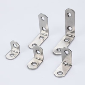Supports <span class=keywords><strong>d</strong></span>'<span class=keywords><strong>angle</strong></span> en acier inoxydable à 90 degrés Accessoires <span class=keywords><strong>de</strong></span> <span class=keywords><strong>renfort</strong></span> direct pour connexion <span class=keywords><strong>de</strong></span> fenêtre <span class=keywords><strong>de</strong></span> table Feuille <span class=keywords><strong>de</strong></span> fer triangulaire - Product Image 3