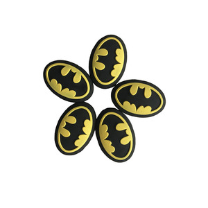 Süper kahraman kafa silikon tenis amortisör promosyon hediyeler için özelleştirilmiş tenis sönümleyici - Product Image 5