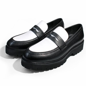 Mocassins rétro pour hommes, style britannique, noir et blanc, à semelle épaisse, rehaussant la taille, confortables et élégants - Product Image 1