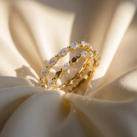 Bague fine en argent sterling S925 empilable avec moissanite pour femme, bague de luxe en argent et diamant, cadeau de bijoux pour anniversaire de mariage