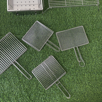 Grille de barbecue ronde carrée personnalisée en acier inoxydable, filet de barbecue pour camping en extérieur, fabricant direct d'usine
