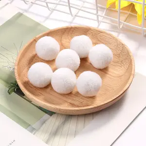 Barato suave pompón <span class=keywords><strong>de</strong></span> peluche pompones bola 25mm pompones DIY artesanía <span class=keywords><strong>de</strong></span> costura hecha a mano juguete para niños - Product Image 6