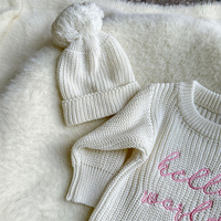 Combinaison en tricot de coton doux pour nouveau-né, brodée, avec annonce de naissance, ensemble assorti en tricot blanc, prix de gros, faible MOQ, tailles assorties