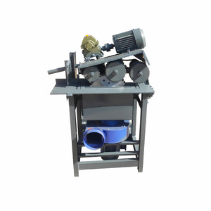 Petite scie à bois multi-lames entièrement automatique pour la découpe de palettes et de bandes de bois carrées et rondes - Product Image 6