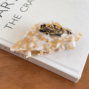 Groot Formaat Schattige Oceaanschelp Wulk Aanpasbare Acetaat Haarklauwclips Marmering Verse Klauw Clips Prachtige Acetaat Clips - Product Image 6