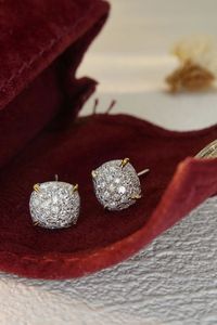 Pendientes Xinfly de Oro de 18K de Lujo con Diamante Natural de 0.66CT Aprox. 8mm para Hombre y Mujer - Product Image 2