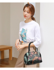 Factory Handbags Wholesale Embossed Leather Bags Custom Design Women Luxury Fashion <b>Tote</b> Bags - Product Image 3