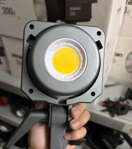 Luz LED de video COB bicolor AMARANNN 200D 300W usada, 2700K-6500K para estudio, transmisión en vivo y fotografía, sin soporte ni puertas de reflejo. - Product Image 4