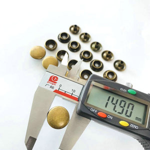 Pabrik logam <span class=keywords><strong>4</strong></span> bagian baja tahan karat kancing pengencang jepret dengan LOGO kustom - Product Image 4