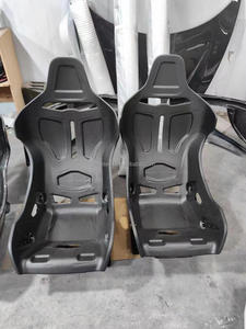 Pièces moulées en fibre de carbone de haute qualité pour la modification de sièges de voiture de course et la personnalisation automobile - Product Image 2