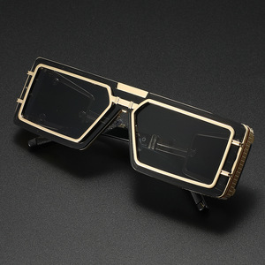 <span class=keywords><strong>Gafas</strong></span> <span class=keywords><strong>de</strong></span> <span class=keywords><strong>Sol</strong></span> QSKY Rectangulares con Lente <span class=keywords><strong>de</strong></span> Una Pieza UV400, Logotipo Personalizado, Estilo Futurista Punk Steampunk Doradas para Hombre y Mujer - Product Image 2