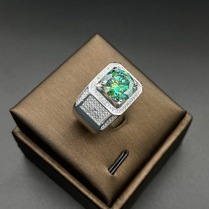 <span class=keywords><strong>Bague</strong></span> de Mariage pour <span class=keywords><strong>Homme</strong></span> <span class=keywords><strong>en</strong></span> Argent Sterling S925 de Luxe, Moissanite et Diamants Verts, Plaquée <span class=keywords><strong>Or</strong></span> <span class=keywords><strong>Blanc</strong></span> - Product Image 4